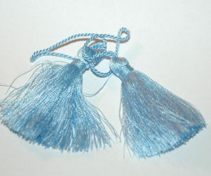 EFC Embellishment - Quasten Hellblau