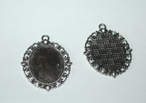 AEX Charm - Medallion Antique Silver