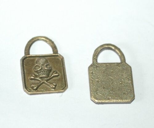 AEX Charm - Schloß mitTotenkopf/Lock with Skull Bronze