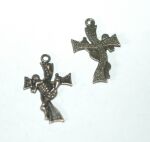 AEX Charm - Skelett am Kreuz/Skeleton with Cross Bronze