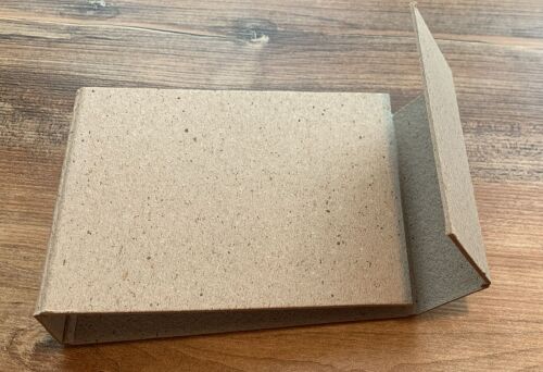 SRH Buchhülle/Einband mit Überschlag aus Graupappe 116x157x40 mm (HxBxT)