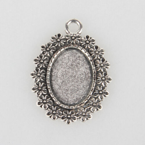 SRH Charm 3 Stück - Anhänger Blütchen Cabochon Antique Silber