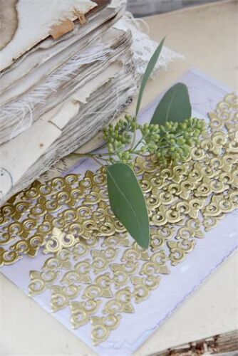 JDL Dresden Trim - French Lily Gold