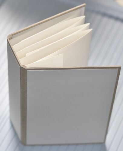 SRH Exklusive Stanzteile - Album DIY Creme 158x108x50 mm